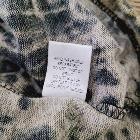 W118 By Walter Baker T-Shirt Dress M Soft Knit Animal Print Casual Pullo…‎ - Picture 5 of 7